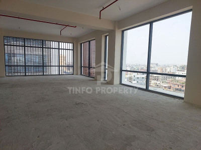 2400 Sqft Office Space is Available For Rent In Mirpur