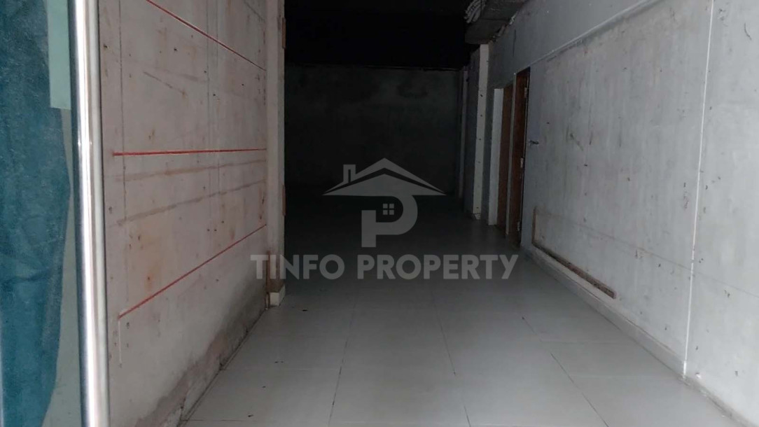 Ground Floor 1200 sft Shop for Rent in Dhanmondi-1