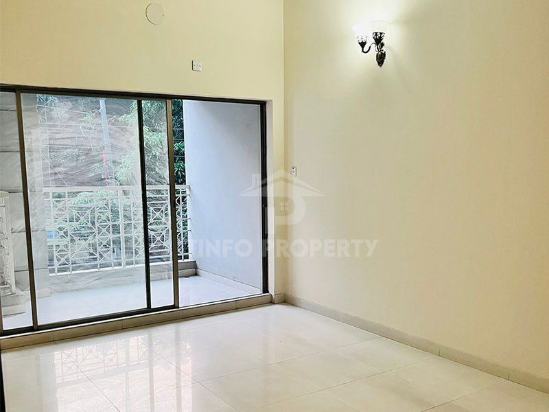 3000 Sq Ft Amazing Flat For Rent at Baridhara Diplomatic zone-3