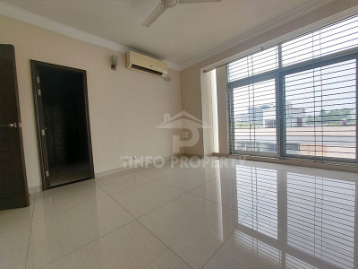 Stunning Apartment Is Up For Rent In Baridhara Diplomatic zone