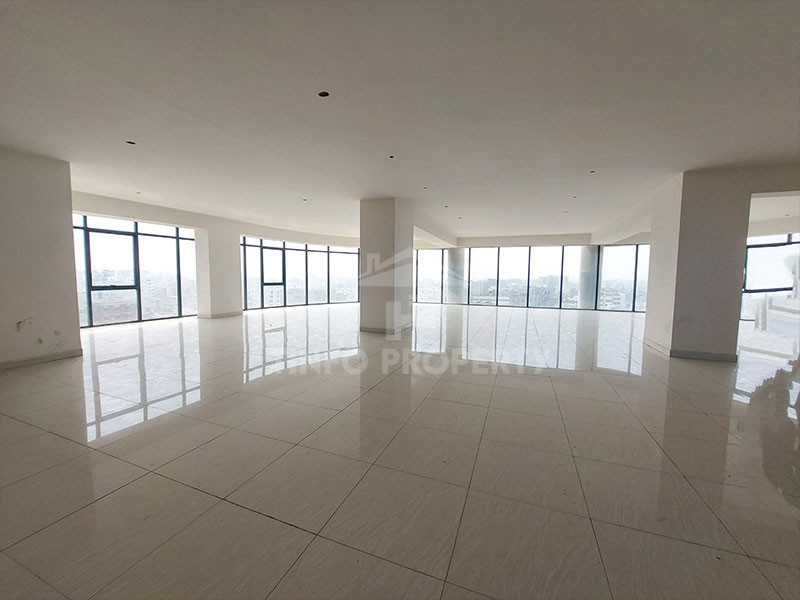 Commercial Space For Rent in A Prime Location Of Dhanmondi-5