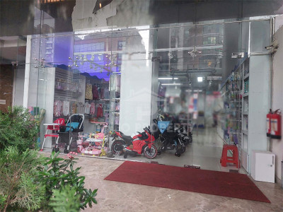 1400 Sqt Ground Floor Is vacant For Rent In Dhanmondi, Satmasjid Road, (Showroom, Bank, Office)