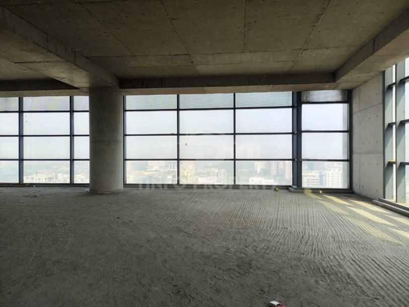 6000 Sq Ft Open Space for Rent in Banani-7