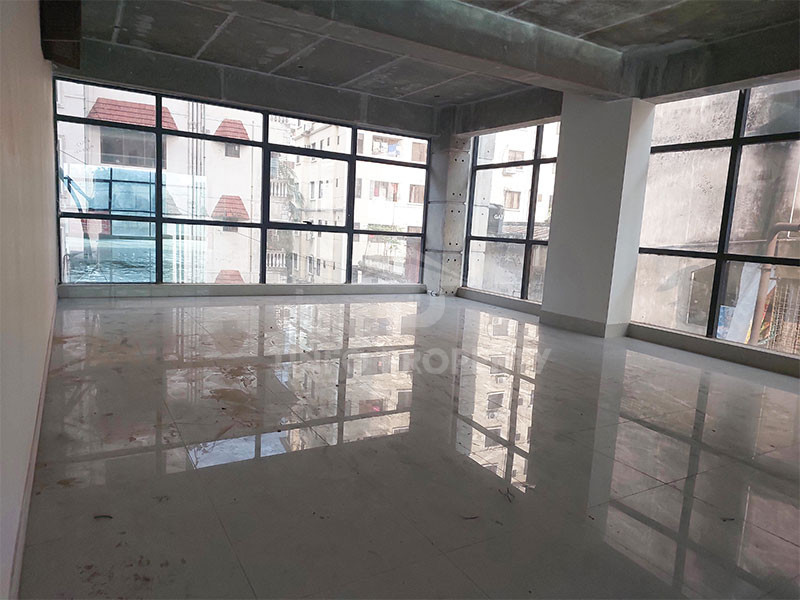 This 861 Square Feet Office For Rent in Dhanmondi-6