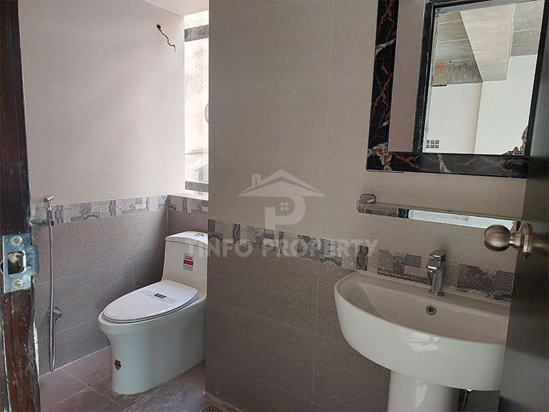 This 861 Square Feet Office For Rent in Dhanmondi-3